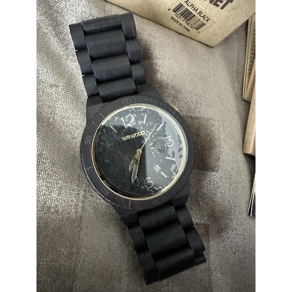 WeWOOD‎ Alpha Black Watch Mens Black Wood Bracelet Date Quartz Box Papers Eco